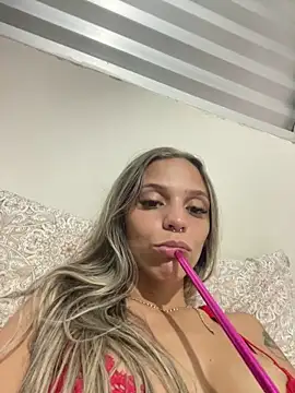 HannaFallow online show from 06-22-26, 04:09