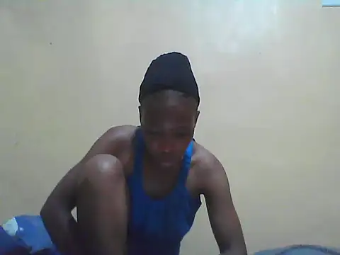 Smillie prety online show from 11-25-25, 03:50