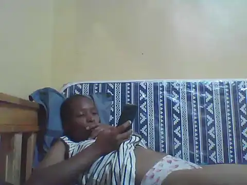 Smillie prety online show from 03-30-26, 05:47