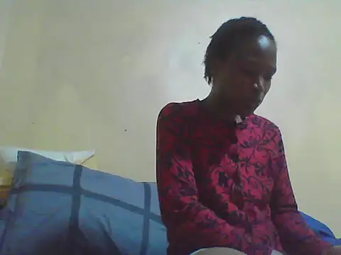 Smillie prety online show from 05-18-26, 05:41