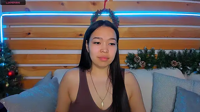 Snapshot of Kris_top_Lee chatting on 12-12-24, 01:53 Kris top Lee online show from 12-12-24, 01:53