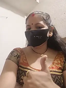 Snapshot of Riyaa-Devi chatting on 07-18-26, 07:23 Riyaa-Devi online show from 07-18-26, 07:23