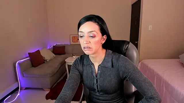 Kristen Garner online show from 07-02-26, 07:42