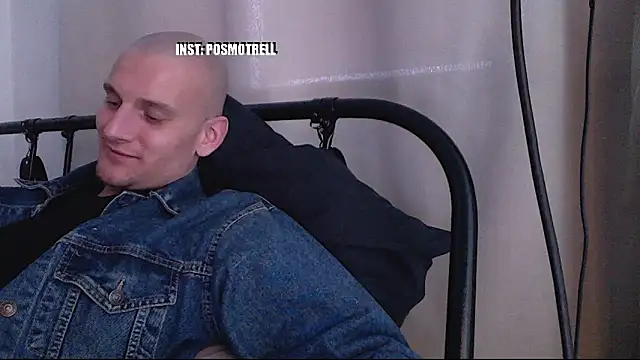 ETHAN MOORE online show from 04-13-26, 12:54