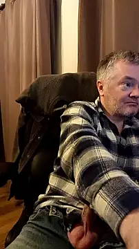 MichOxxford online show from 11-22-25, 01:10