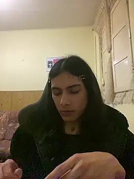 calliemaggotbone online show from 04-15-26, 07:58