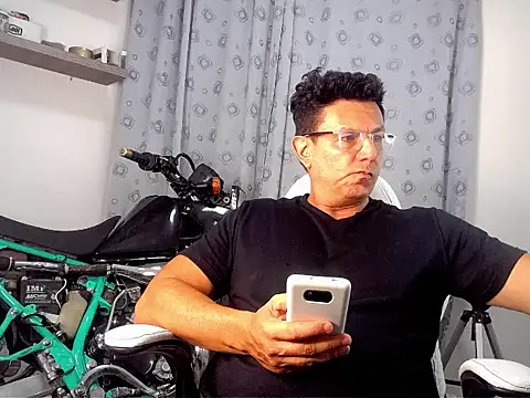 pedropicapi online show from 10-04-25, 02:31