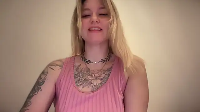 Snapshot of Isabel-Bailey chatting on 12-06-24, 09:24 Isabel-Bailey online show from 12-06-24, 09:24