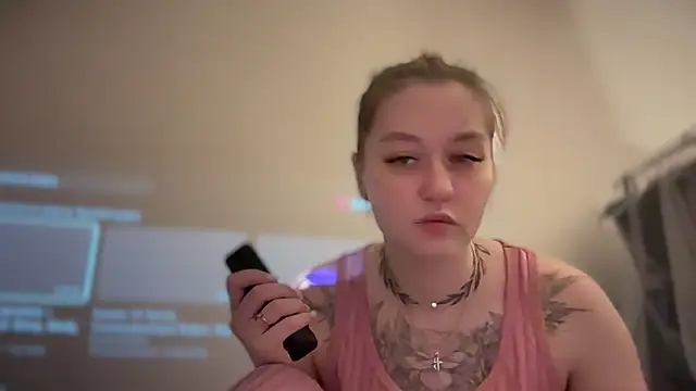 Snapshot of Isabel-Bailey chatting on 12-17-24, 09:16 Isabel-Bailey online show from 12-17-24, 09:16