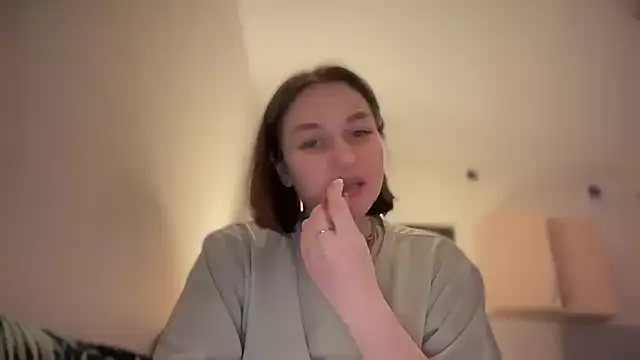 Snapshot of Isabel-Bailey chatting on 02-26-25, 10:09 Isabel-Bailey online show from 02-26-25, 10:09