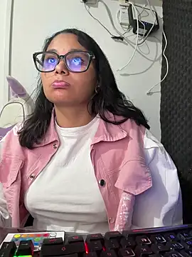 Cuteprincess21 online show from 02-21-26, 11:50