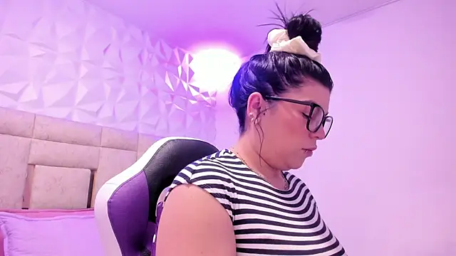 PauletteJ online show from 02-11-26, 11:59