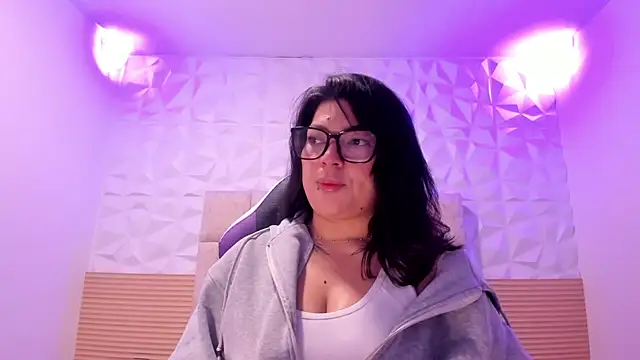 PauletteJ online show from 05-19-26, 11:49