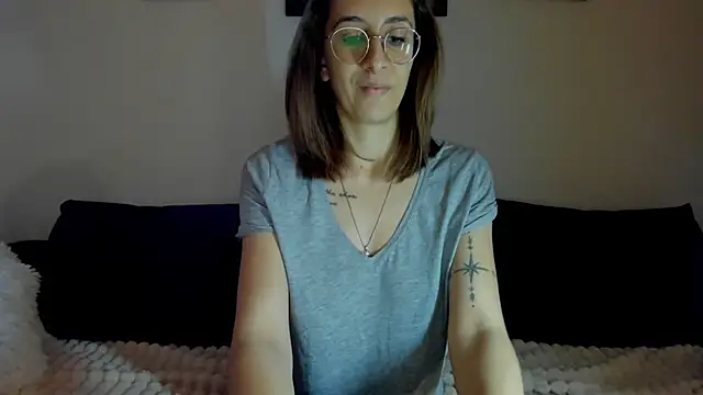 DesireMore90 online show from 02-17-26, 10:05