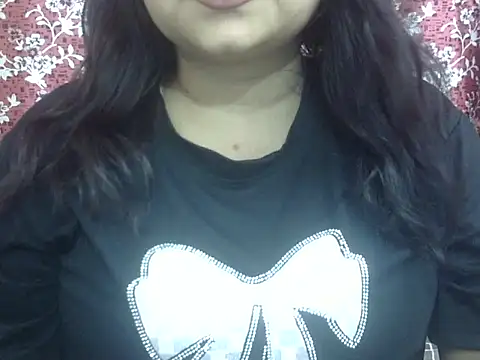 Lusty Wife1 online show from 03-08-26, 06:34