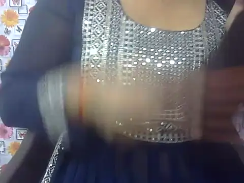 Lusty Wife1 online show from 03-24-26, 10:31