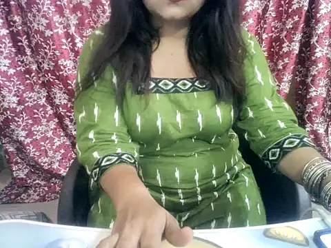 Lusty Wife1 online show from 06-07-26, 10:52
