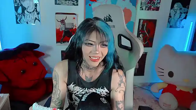 Deadly Doll online show from 11-30-25, 09:41