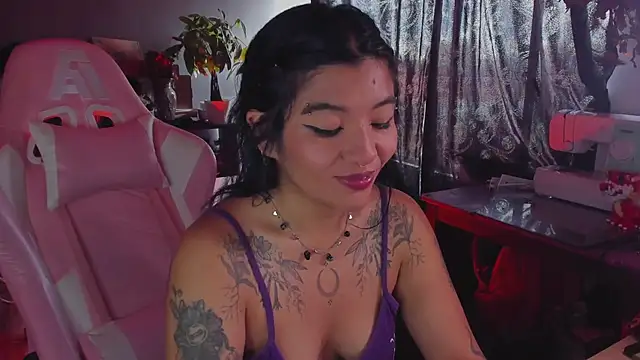 annie walker6 online show from 10-09-25, 05:33