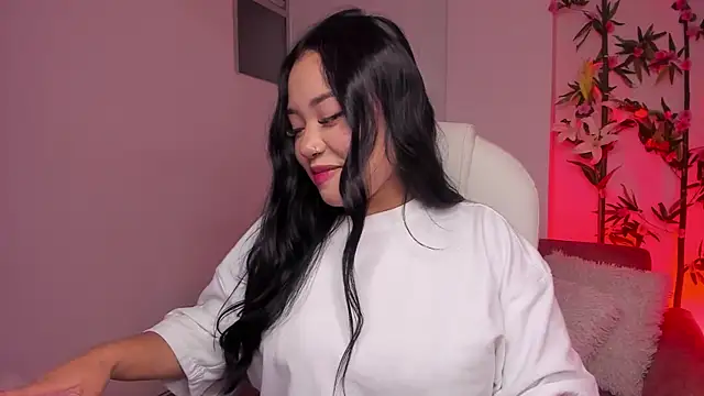 Lulu Sakura  online show from 01-07-25, 06:05