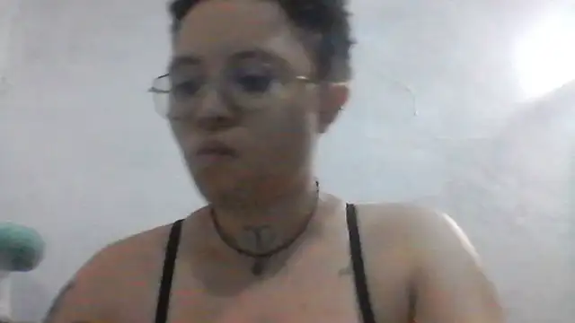 Snapshot of EdenJupiter chatting on 02-25-26, 04:22 EdenJupiter online show from 02-25-26, 04:22