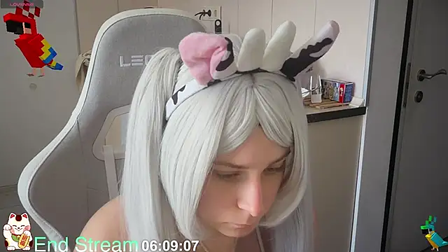 ShiroiFubuki online show from 06-16-26, 09:12