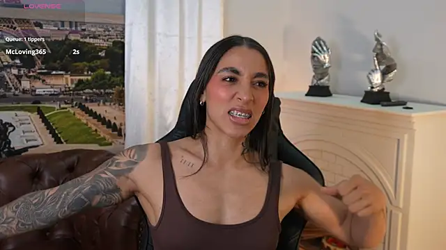 Snapshot of KAYLA_BATISTA chatting on 06-18-26, 12:11 KAYLA BATISTA online show from 06-18-26, 12:11