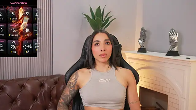 Snapshot of KAYLA_BATISTA chatting on 06-27-26, 11:15 KAYLA BATISTA online show from 06-27-26, 11:15