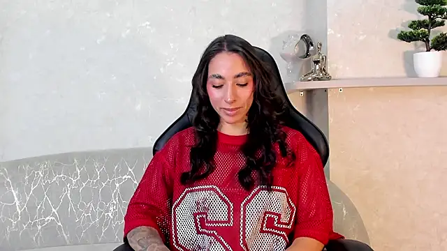 Snapshot of KAYLA_BATISTA chatting on 07-18-26, 12:15 KAYLA BATISTA online show from 07-18-26, 12:15