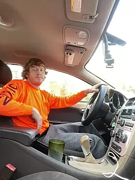 hottestcouplevaa online show from 12-05-24, 04:55