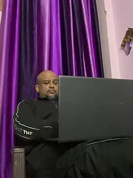 Dick 6inches online show from 02-06-26, 03:37