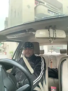 Dick 6inches online show from 02-24-26, 12:47