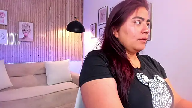 silvia lane online show from 04-18-26, 04:05