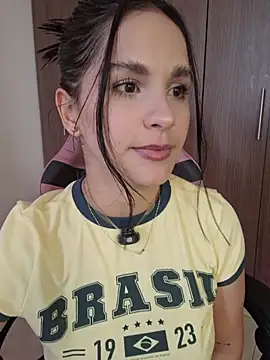 Snapshot of heyshaa chatting on 06-19-26, 10:24 heyshaa online show from 06-19-26, 10:24