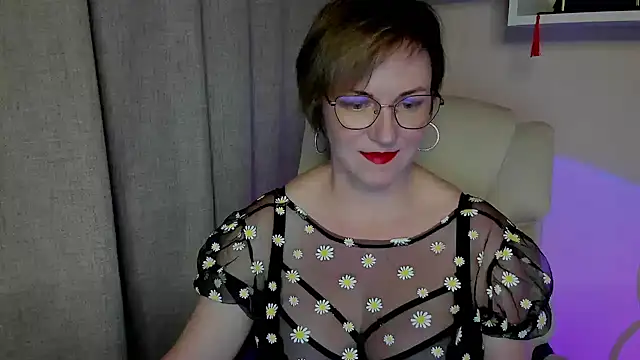 feliziaDesire online show from 06-12-26, 04:28