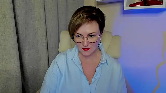 feliziaDesire online show from 06-15-26, 12:51