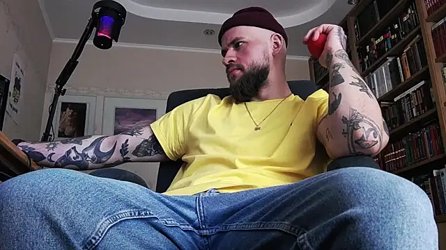 Snapshot of FindomJason chatting on 03-02-26, 10:33 FindomJason online show from 03-02-26, 10:33