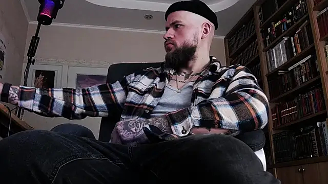 Snapshot of FindomJason chatting on 03-03-26, 08:09 FindomJason online show from 03-03-26, 08:09