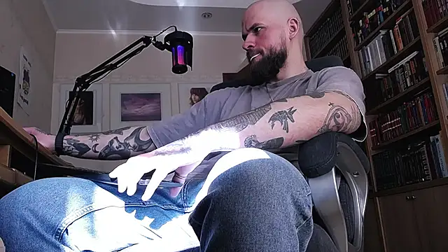 Snapshot of FindomJason chatting on 03-29-26, 06:13 FindomJason online show from 03-29-26, 06:13