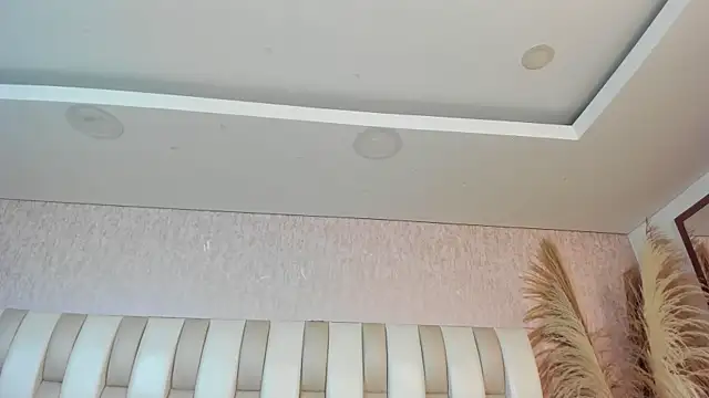 Snapshot of Rebeca_jones chatting on 06-16-26, 01:14 Rebeca jones online show from 06-16-26, 01:14