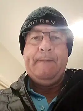 Snapshot of stiffandlubed@xh chatting on 12-22-25, 09:12 stiffandlubedxh online show from 12-22-25, 09:12