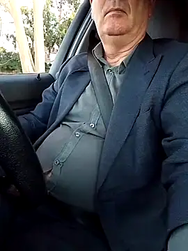 Snapshot of stiffandlubed@xh chatting on 02-16-26, 08:16 stiffandlubedxh online show from 02-16-26, 08:16