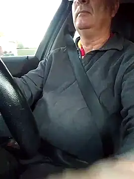 Snapshot of stiffandlubed@xh chatting on 02-19-26, 08:16 stiffandlubedxh online show from 02-19-26, 08:16