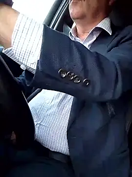 Snapshot of stiffandlubed@xh chatting on 02-25-26, 08:07 stiffandlubedxh online show from 02-25-26, 08:07