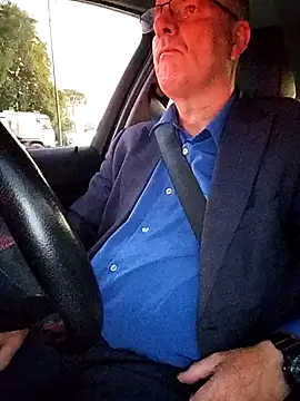 Snapshot of stiffandlubed@xh chatting on 03-31-26, 08:20 stiffandlubedxh online show from 03-31-26, 08:20