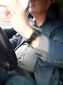 Snapshot of stiffandlubed@xh chatting on 04-14-26, 09:10 stiffandlubedxh online show from 04-14-26, 09:10