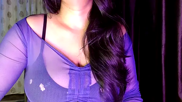 janifer001 online show from 03-01-26, 12:23