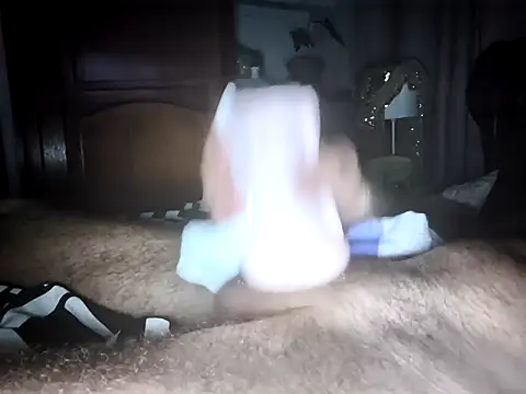 Hungthugl online show from 03-03-26, 05:52