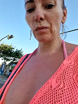 Snapshot of milflovelyxxx chatting on 07-06-26, 06:10 milflovelyxxx online show from 07-06-26, 06:10