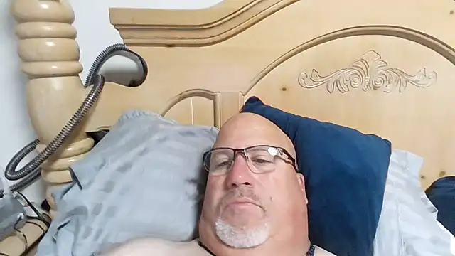 Snapshot of Bigbear0563 chatting on 07-01-26, 02:51 Bigbear0563 online show from 07-01-26, 02:51